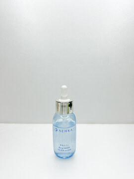 Sleman, ID - March 2, 2026: Senka Deep Moist 3X HA Serum