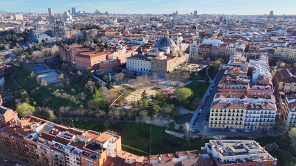 Obraz premium Basilica Of San Francisco In Madrid Spain. Aerial View Of A High(Rise Buildings And Traffic Showcasing Urban Life. Town Sky Clouds Backgrounds Urban. Town Panorama. Madrid Spain.