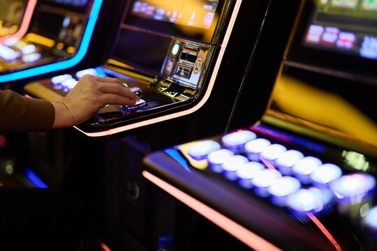 Casino game machine with neon lights