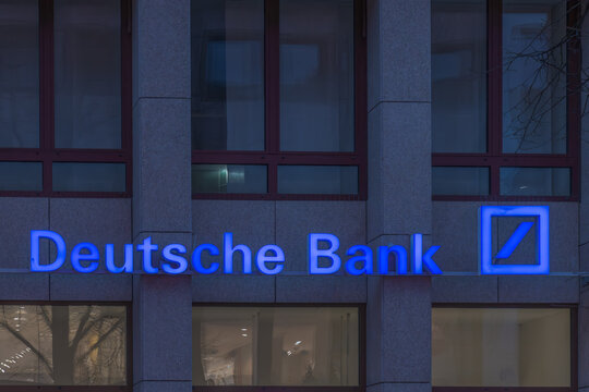 Deutsche Bank Fassade in N&uuml;rnberg