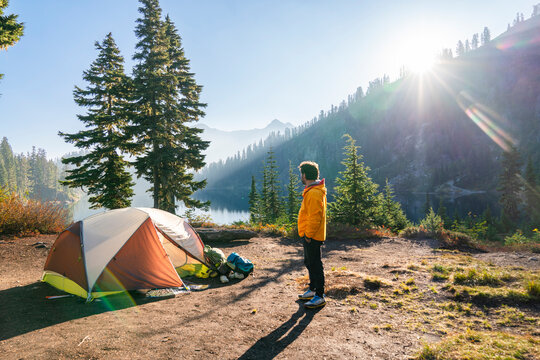 scenic backpacking tent views 