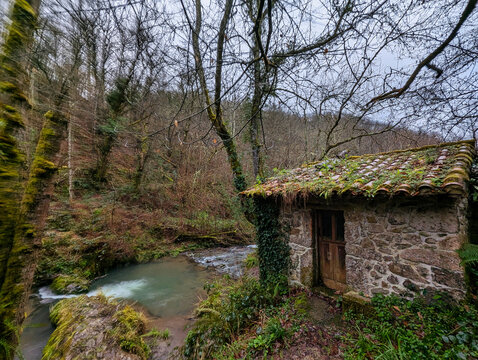 Barrial Mill on the Bimenes Mills Route, PR-AS 141, the municipality of Bimenes, Asturias, Spain