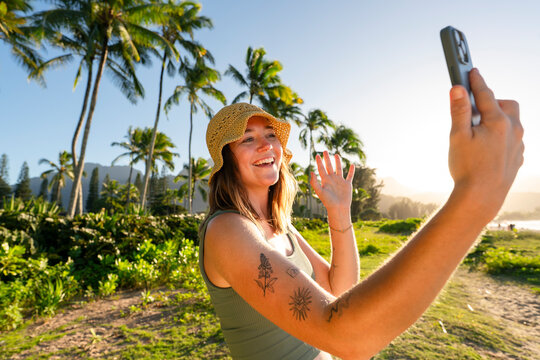 mobile phone video chat 