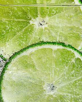 Club Soda and Lime Macro
