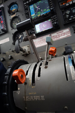 Turboprop engine control levers