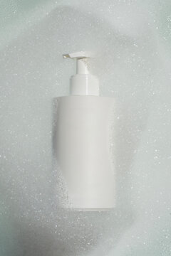Shampoo in foam