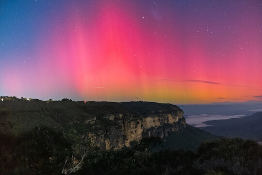 Blue Mountains Aurora explosions