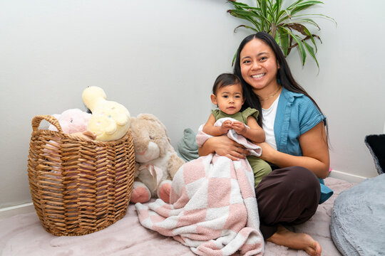 mom and toddler at home
