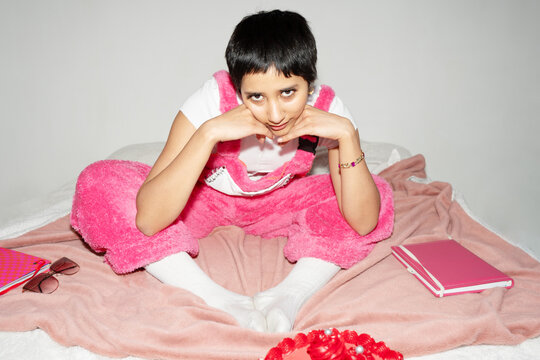 Fashion portrait combining softness and strength