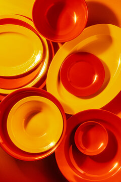 Thai plastic plates
