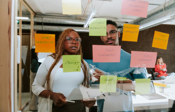 Collaborative brainstorming with colorful sticky notes