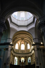 Fototapeta premium Church dome and altar with stained glass windows Chalon sur Saone