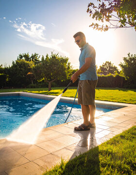 nettoyage de piscine au jet d'eau &agrave; haute pression