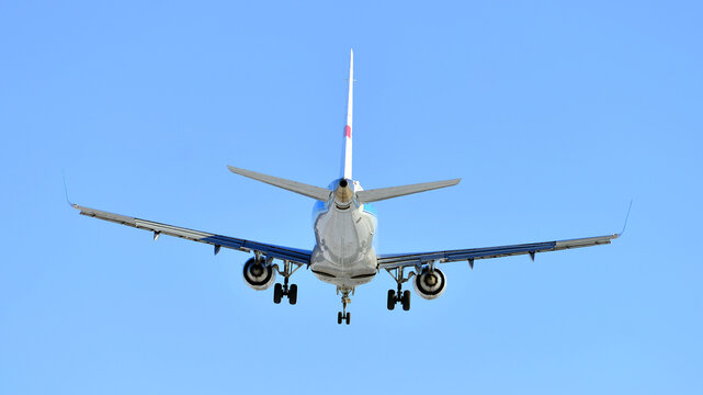 Warsaw, Poland. 3 February 2026. Plane Embraer 170 -200LR SP-LIM LOT Polish Airlines just before landing at the Chopin airport.