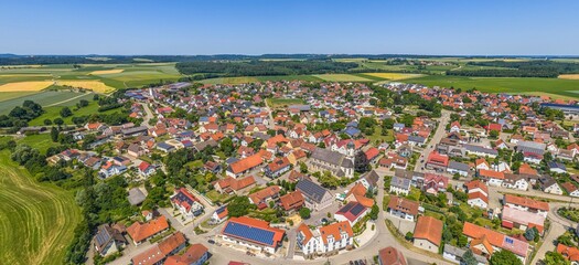 Blick ins ostw&uuml;rttemberger Albvorland rund um die Ortschaft Pfahlheim nahe Ellwangen an der Jagst 