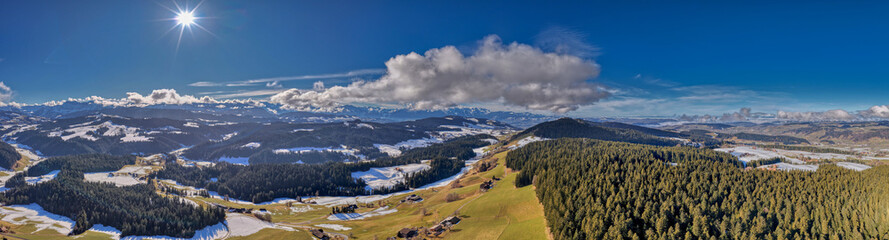 Naklejka premium Chuderhüsi, Röthenbach im Emmental, Kanton Bern, Schweiz, Luftaufnahme Februar 2026