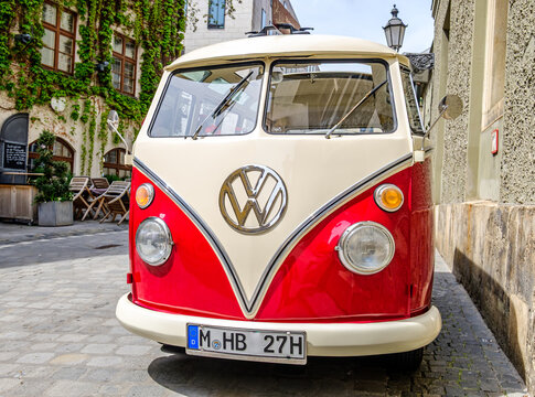 typical old Volkswagen bully