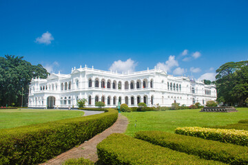 Obraz premium National Museum of Colombo Monument and City Buildings, Sri Lanka