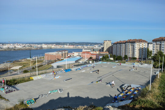 parque de patinaje en la ciudad en galicia