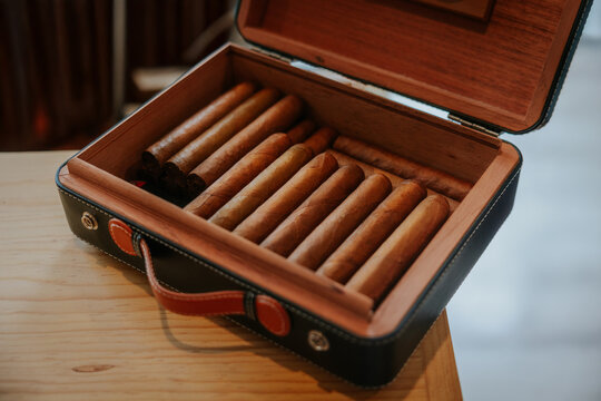 Elegant cigar box with fine cigars
