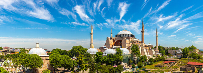 Obraz premium Panorama of aerial view of Hagia Sophia in Istanbul, Turkey