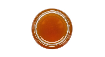 白背景に上から見た琥珀色の紅茶のガラスカップ、ミニマルなドリンク写真