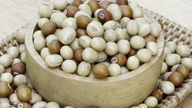Mung bean seeds, legume, mung bean seeds in a cup.