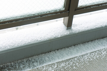 ベランダに積もった雪