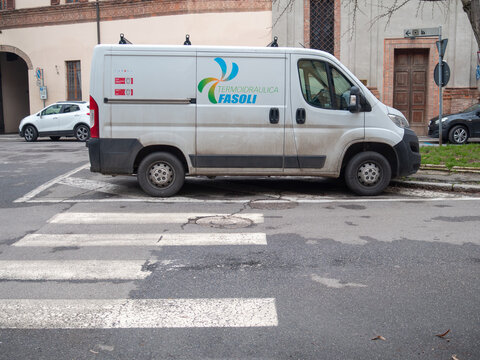 Fiat Ducato commercial van for Termoidraulica Fasoli plumbing service parked on city street