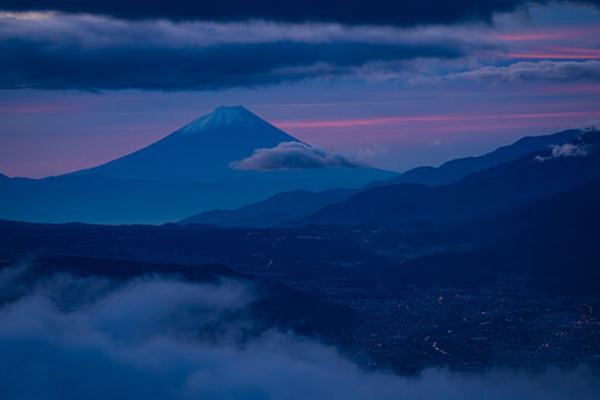 日本の象徴・富士山の写真画像