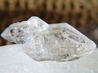 綺麗な天然石（エレスチャル気泡入り）