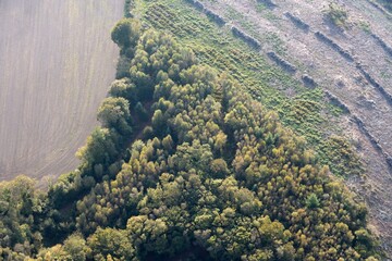 la campagne Bretonne de Gou&eacute;zec &agrave; Spezet vu de montgolfi&egrave;re en Finist&egrave;re France