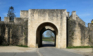 Provins - Ville Fortifi&eacute;e - Porte de Jouy