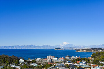 日本の富士山と江ノ島