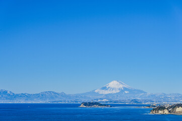 日本の富士山と江ノ島