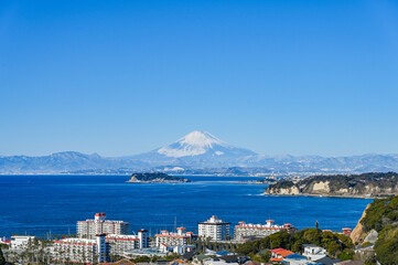 日本の富士山と江ノ島