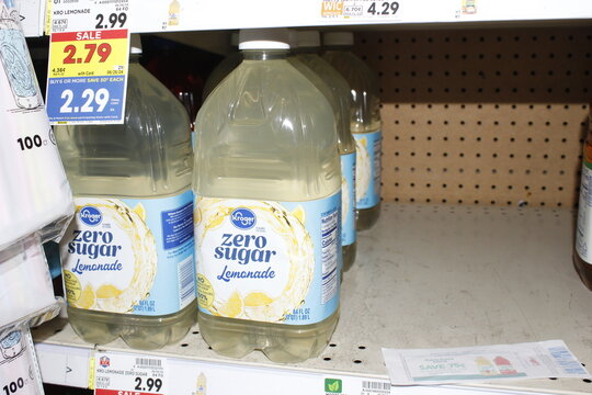 Kroger Zero Sugar Lemonade bottles closeup shelf