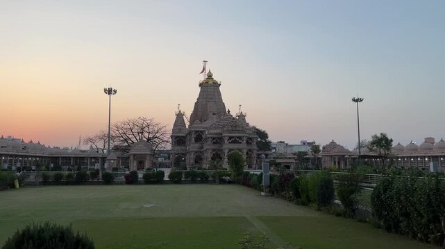Wide-angle view of the majestic Shree Sanwariya Seth Temple complex in Rajasthan at sunset