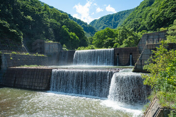新潟　関川の砂防ダム
