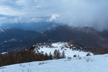 Obraz premium A winter view of the Valsassina seen from the 