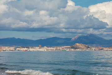 Fototapeta premium Views of the coast of Alicante from Urbanova beach