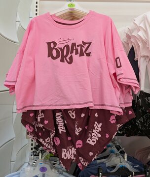 Pijama para mujer con Bratz en tienda Primark de Madrid, Espa&ntilde;a, 21 de enero de 2026