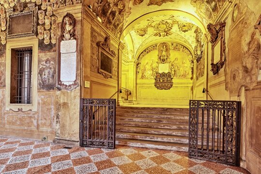 Archiginnasio Anatomical Theatre (Teatro Anatomico dell'Archiginnasio), entrance area with paintings, Bologna, Emilia-Romagna, Italy