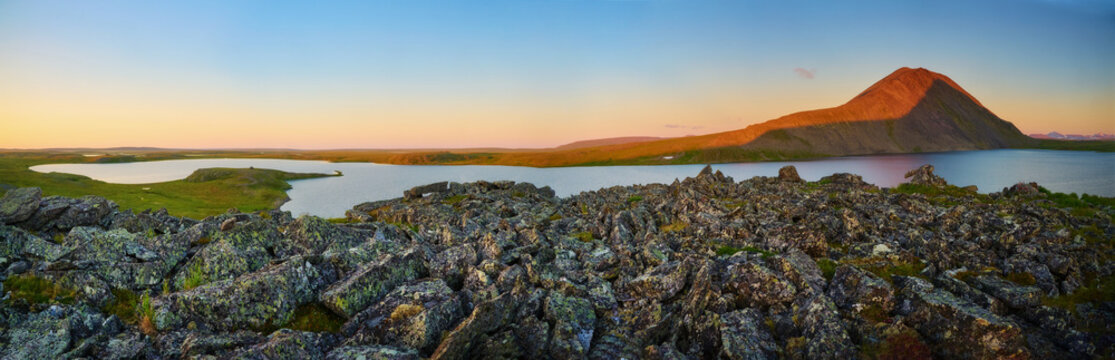 Panoramic view of the lake in the tundra.