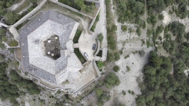 Drone VTT dans les Fort de l'esseillon Maurienne