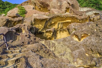 世界遺産 鬼ヶ城の奇岩と波食洞 熊野の絶景