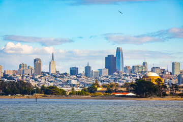 Fototapeta premium San Francisco Skyline View from Torpedo Wharf California