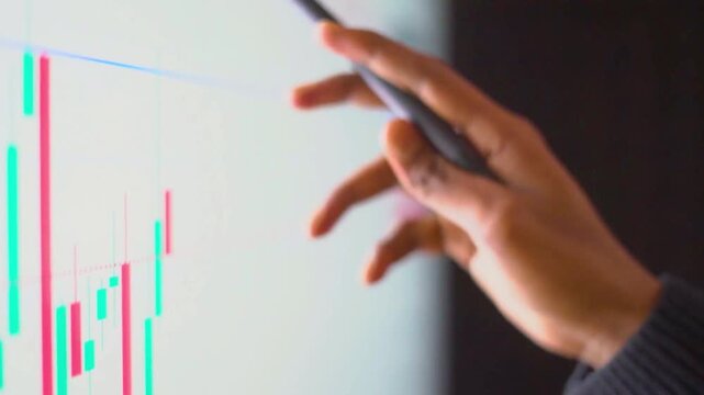 Monitoring the Stock Market in Real Time: Track Prices, Trends, and Market Moves