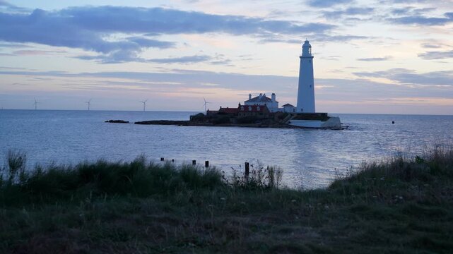 A panoramic wide shot of the historic St Mary&rsquo;s Lighthouse on its tidal island in Whitley Bay, 