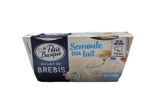 Pots de semoule au lait nature lait de brebis le petit basque